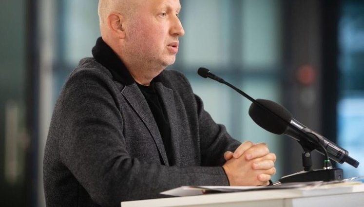 Сподіваюся, нинішній владі вистачить інстинкту самозбереження, щоб піти на дострокові вибори: не хочу повторення 2014 року, - Турчинов