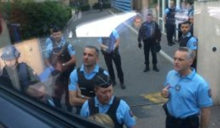 "We will say nothing. We do not understand your language," - French police launches deportation of Russian fans for clashes in Marseilles. VIDEO