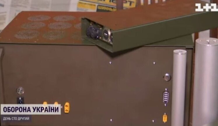 Украинцы создали для передовой уникальные и сверхмощные повербанки из старых электронных сигарет. ВИДЕО