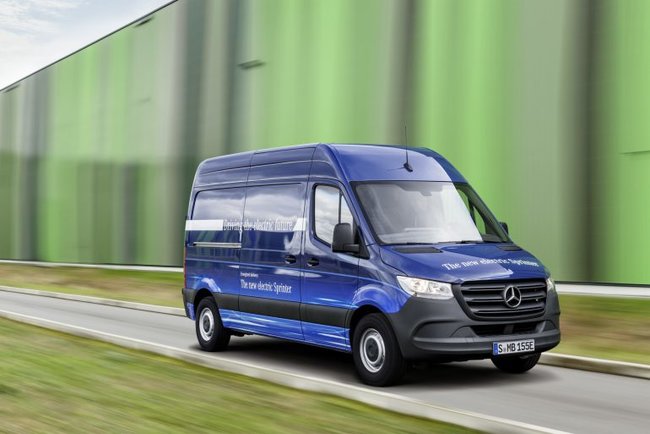 Mercedes выпустит электрическую версию фургона Sprinter в 2019 году 01 Mercedes выпустит электрическую версию фургона Sprinter в 2019 году 01