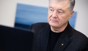 Суд відмовився заарештувати Порошенка на вимогу прокуратури (оновлено)