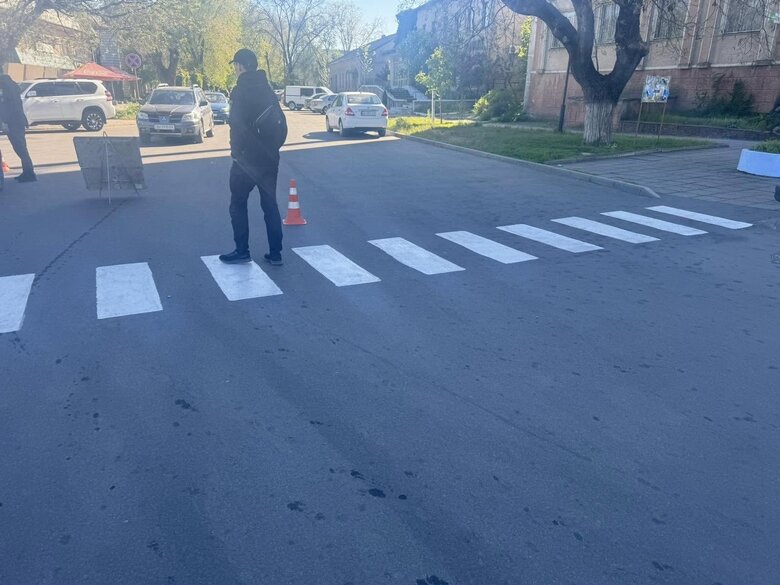У Татарбунарах поліцейська збила на авто 7-річну дівчинку: деталі