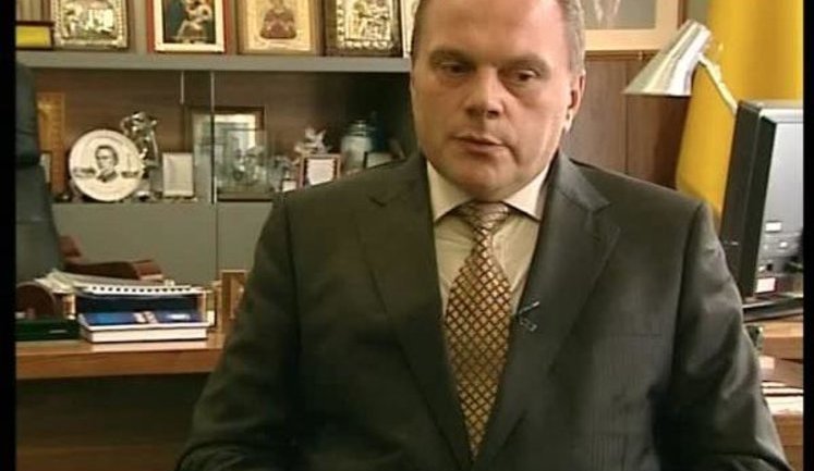 Министр культуры Кулиняк включил Януковича в иконостас. ФОТОфакт