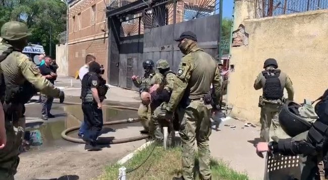 Кто стоит за бунтом в одесской колонии? 16