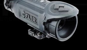 Moscow Banker Presented the Ukrainian Army with 3 Night Scopes worth over $10,000