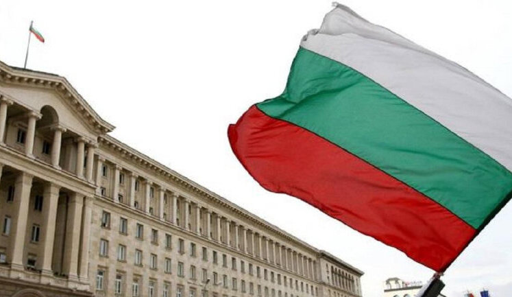 Болгария не будет предоставлять Украине некоторые боеприпасы, потому что сама не имеет их в достаточном количестве, - министр обороны Стоянов