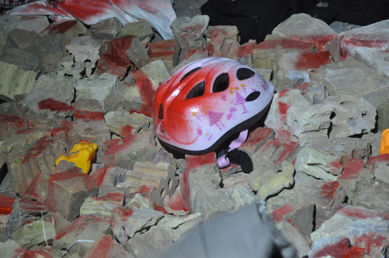 Russia+Iran new axis of evil: у Києві пікетували посольство Ірану через постачання зброї Росії 13