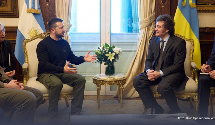 Зеленський провів розмову із президентом Аргентини Мілеєм: обговорили розвиток економічної співпраці та початок міжурядових консультацій