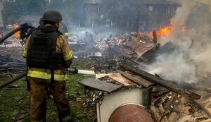 Внаслідок ударів росіян пошкоджений пожежно-рятувальний підрозділ та житловий сектор на Сумщині. ВІДЕО+ФОТОрепортаж