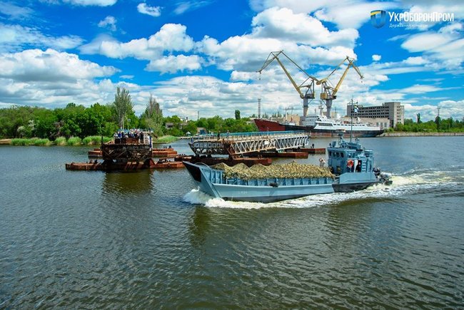 Завершен капитальный ремонт десантного катера ВМС Украины Сватово, - Укроборонпром 01