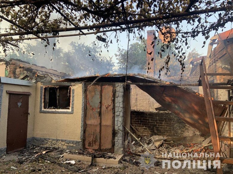 For day Russians destroyed in Donetsk region more than 40 houses, school, and kindergarten, - National police 02