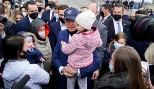 Не чекаємо чудес, а просто вбиваємо своїх ворогів.