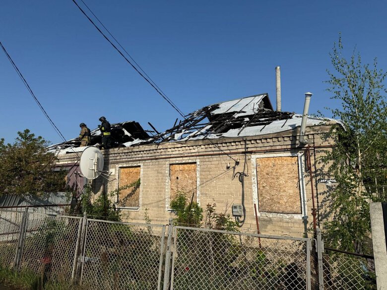Последствия обстрелов Донецкой области. Есть погибшие и раненые