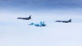 Бомбардувальники США B-1B в супроводі Су-27 і МіГ-29 пролетіли над Україною, - Повітряні Сили ЗСУ. ФОТОрепортаж