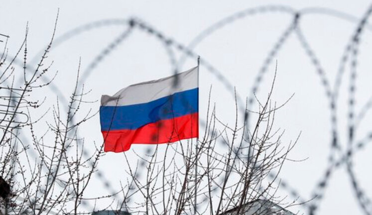 В России почти не осталось валютных резервов, экономика не растет с 2014 года, - экономист Аслунд