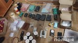 16-ти и 18-летняя подруги распространяли наркотики через Телеграмм канал. Изъят "товар" на 7 млн грн по ценам черного рынка, - Нацполиция. ФОТО