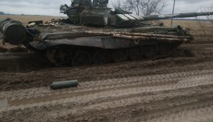 Ukrainian army destroyed column of troops of Russian Federation around Ichnia in Chernihiv region, - operational command "North". PHOTOS