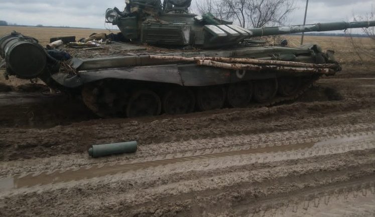 Ukrainian army destroyed column of troops of Russian Federation around Ichnia in Chernihiv region, - operational command "North". PHOTOS