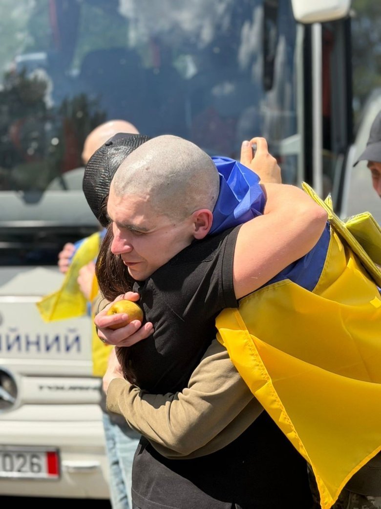 Відбувся обмін полоненими між Україною та РФ