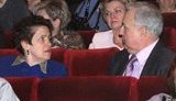 Первая леди, почетный член клуба "Интеллигент" Людмила Янукович отважилась сфотографироваться на концерте. ФОТОрепортаж
