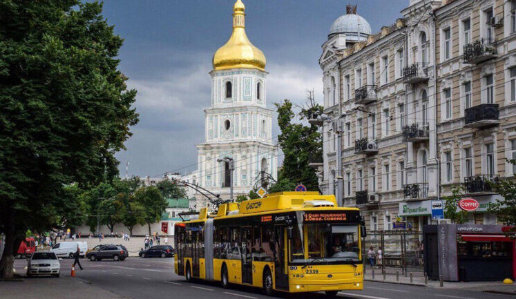 У Києві нарахували понад 420 тисяч переселенців, роботу знайшли лише 27%