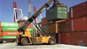Перевалка контейнеров в морских портах с начала года увеличилась на 20%