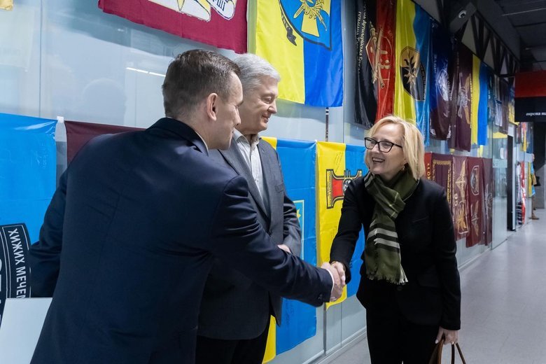 порошенко і девіс