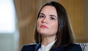 Тіхановська заявила, що опозиція Білорусі "втратила вулиці": У режиму є зброя і сила, зараз здається, що ми програли
