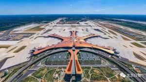 В столице Китая открыли крупнейший в мире аэропорт. ВИДЕО+ФОТОрепортаж