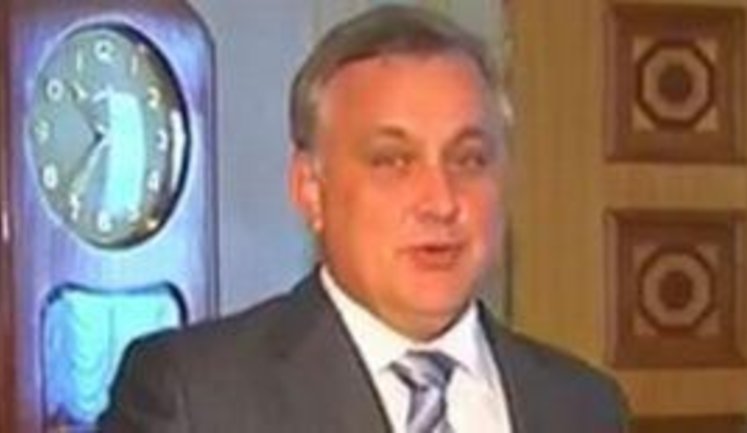 Регионал о зимнем времени: Я посчитал сколько раз не выключаю свет в туалете, посчитал лампочки, умножил и получилось 5 гривен экономии. ВИДЕО.