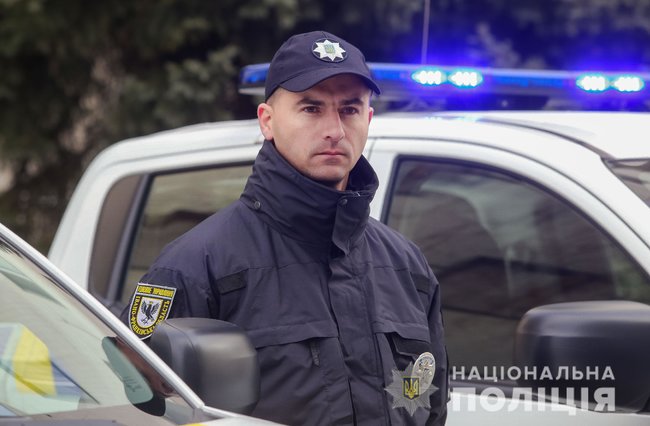 14 вибухотехнічних підрозділів Нацполіції отримали нові службові автомобілі підвищеної прохідності 02
