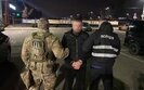 Detention of pseudo-police officers
