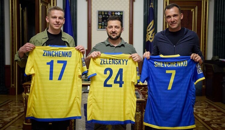 Шевченко и Зинченко организуют проведение 5 августа благотворительного футбольного матча в Лондоне для восстановления лицея в Черниговской области. ФОТО
