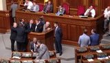 Рада вновь заблокирована. ФОТО+ВИДЕО