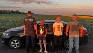 В Одесской области пограничники задержали пару, которая пыталась переправить уклониста в Молдову за $1500. ФОТОРЕПОРТАЖ