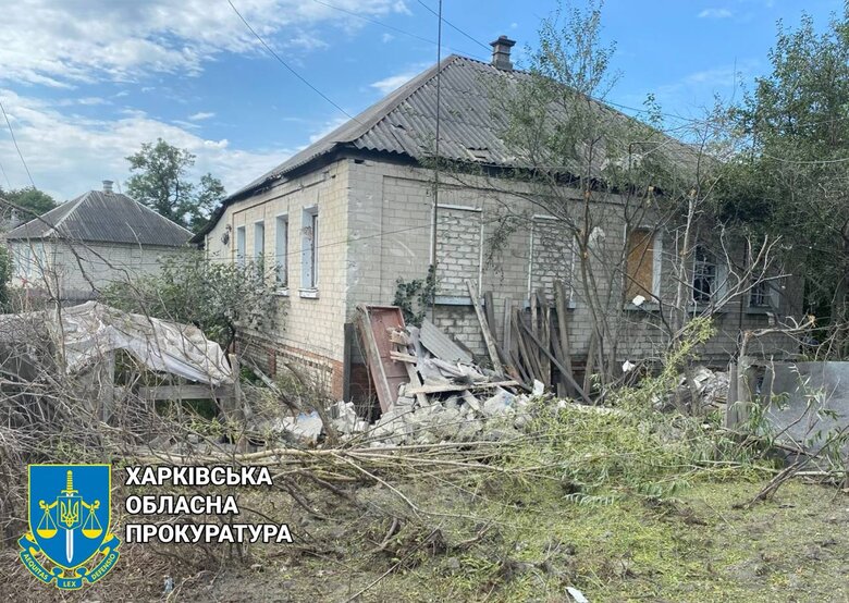 Утром оккупанты из артиллерии обстреляли Купянск, погиб мужчина 01