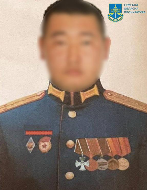 Ідентифіковано російського командира, який під час окупації Сумщини віддав наказ стріляти в цивільного, тому що той відмовився закопати в ямі тіло знайомої, - Офіс Генпрокурора 01