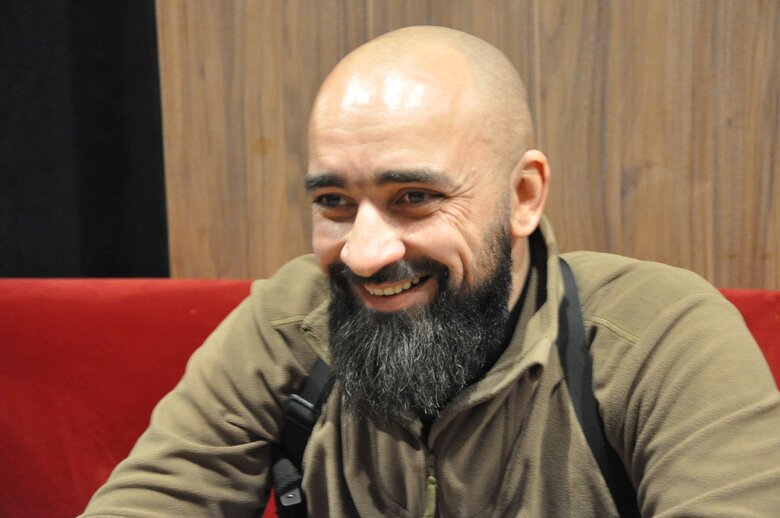 Герой України Сергій Пономаренко: Ця війна триватиме, допоки росія існуватиме в сучасних кордонах. Я свято вірю в те, що вона розпадеться. Вона повторить сценарій радянського союзу, питання тільки коли 04 Герой України Сергій Пономаренко: Ця війна триватиме, допоки росія існуватиме в сучасних кордонах. Я свято вірю в те, що вона розпадеться. Вона повторить сценарій радянського союзу, питання тільки коли 04