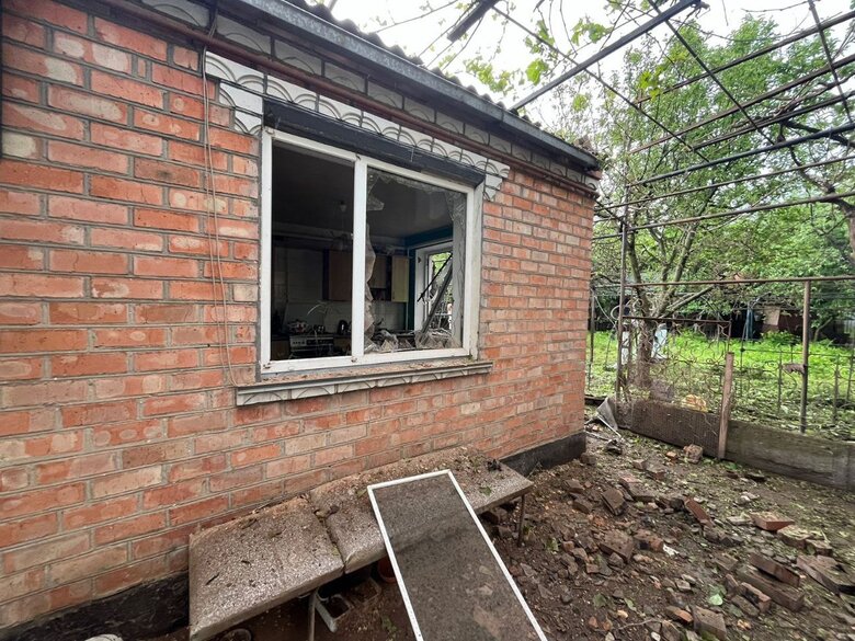 Наслідки обстрілів Нікопольського району