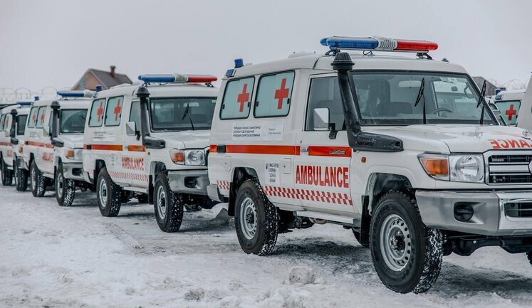 Ukraine to receive 50 ambulances from UAE. PHOTOS