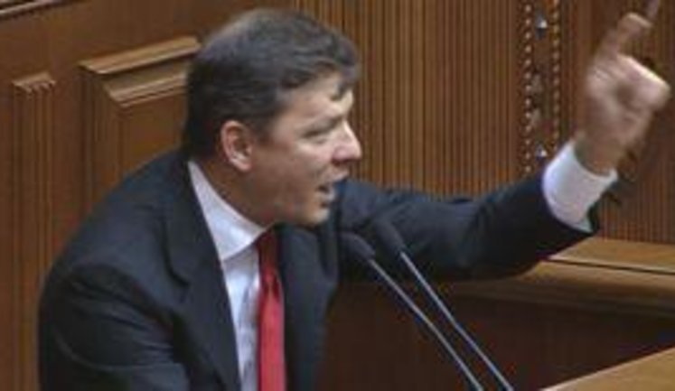 Ляшко пригласил Чечетова на прогулку по Крещатику: Я буду с букетом роз, а вы - без трусов. + ВИДЕО.