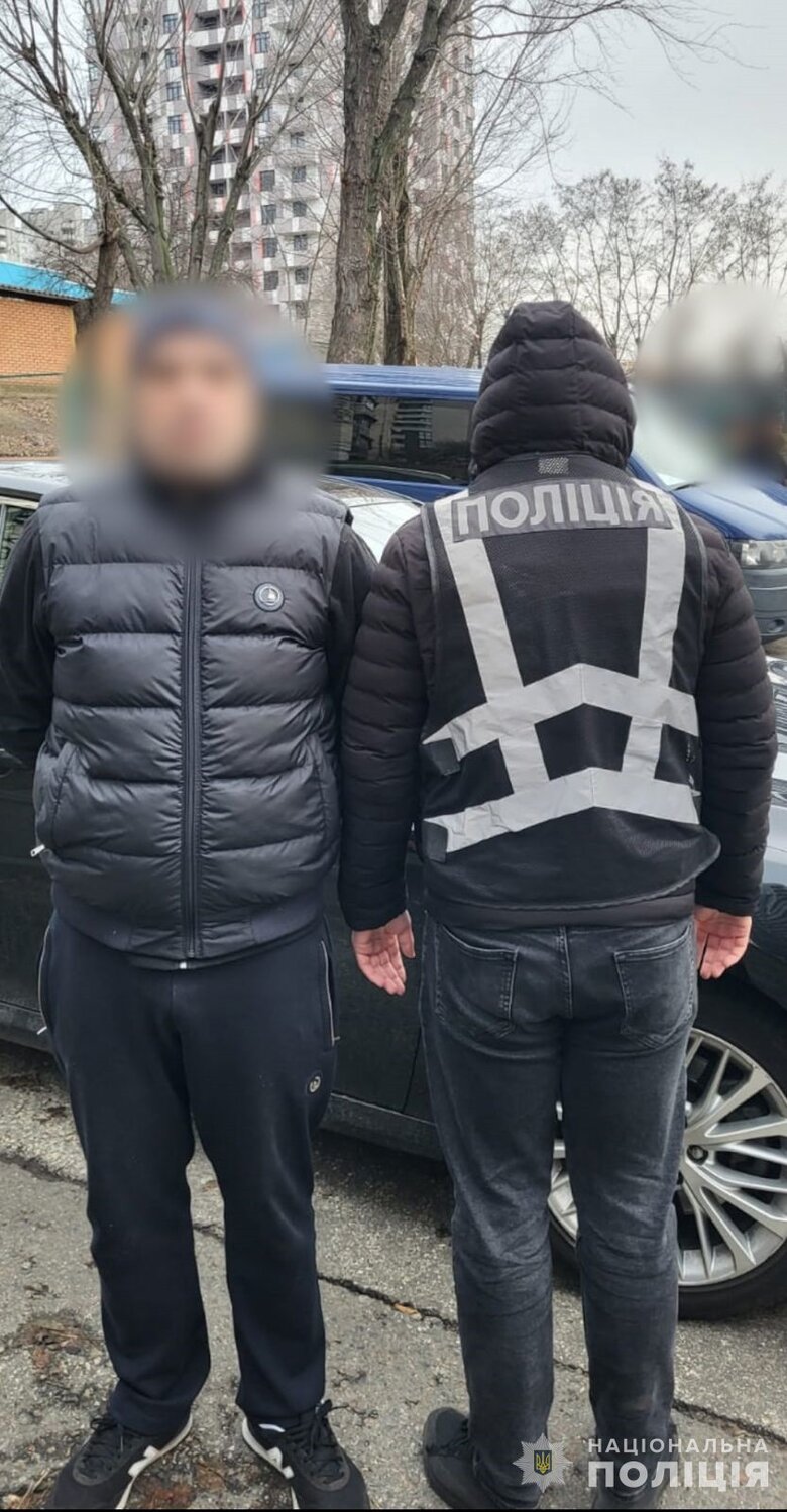 За вимагання в лікаря $7 тис. неіснуючого боргу затримано банду