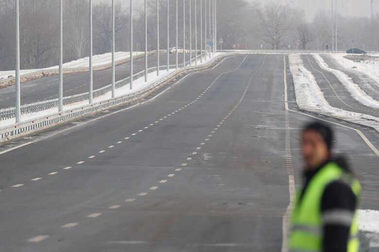 У Києві відкрили ще одну ділянку Великої кільцевої дороги 02