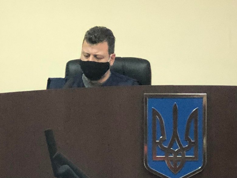 Poroshenko arrives at Kyivs Pechersky court for hearing on restraint measure 02