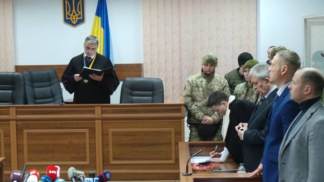 Суд арестовал Савченко до 20 мая 02