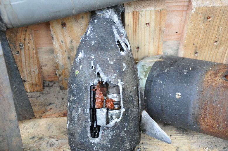 Кресло-катапульта, образцы снарядов и личные вещи рашистов: На Андреевском спуске открылась благотворительная выставка Спротив-2022 45 Кресло-катапульта, образцы снарядов и личные вещи рашистов: На Андреевском спуске открылась благотворительная выставка Спротив-2022 45