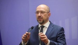Ukraine’s PM denies potential danger of country’s bankruptcy