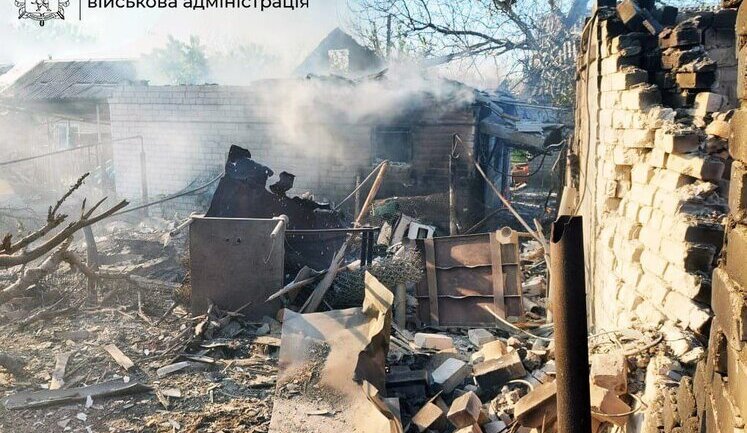 Авіація, БпЛА, РСЗВ та артилерія: росіяни понад 360 разів вдарили по Запорізькій області за добу. ФОТОрепортаж