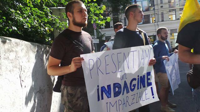 Волю Віталію Марківу, - під посольством Італії вимагали звільнити арештованого бійця Нацгвардії 06