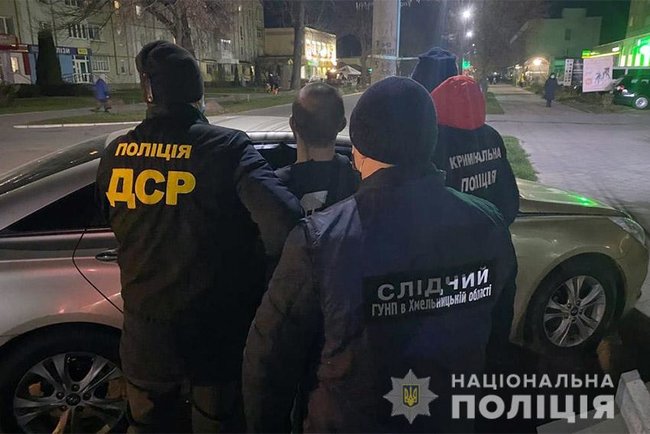 Лідера ОЗУ, що займалося вимаганням, затримано на Хмельниччині, - Нацполіція 01